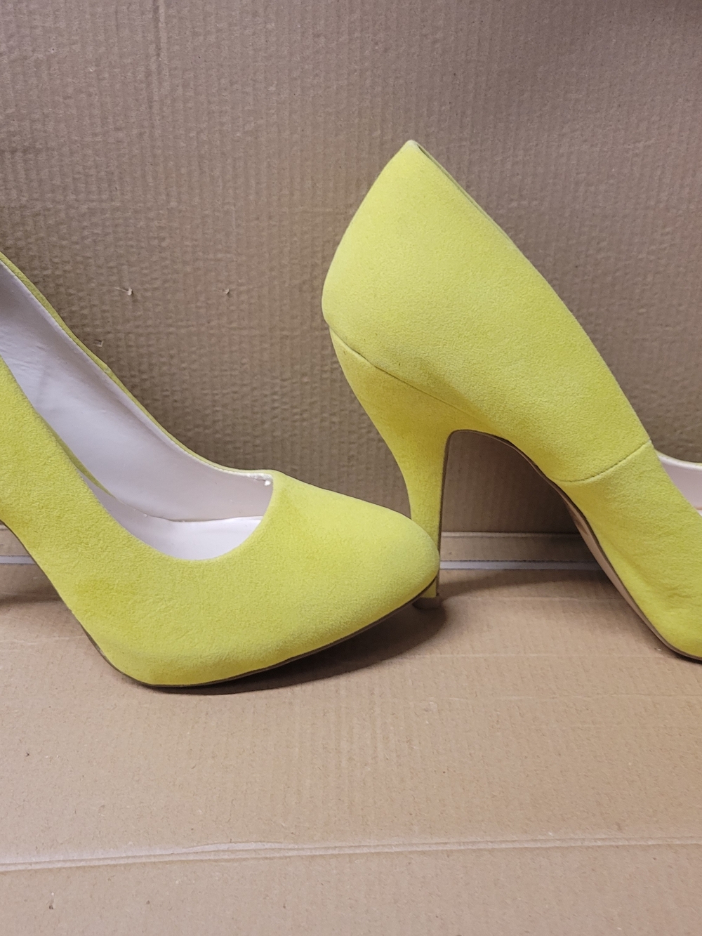 Women's Bright Yellow Suede High Heel Pumps